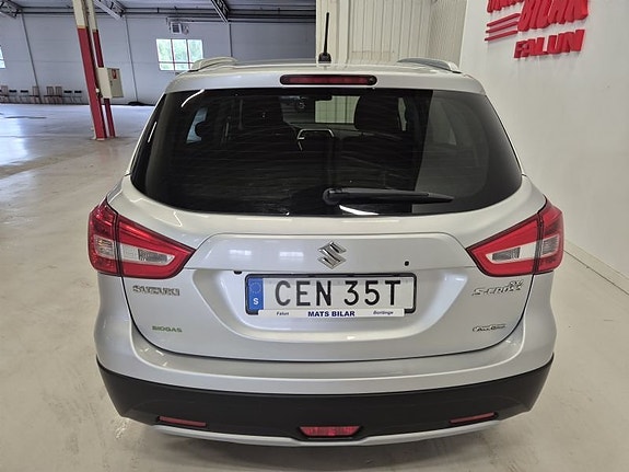 Suzuki SX4 S-Cross 7 of 10