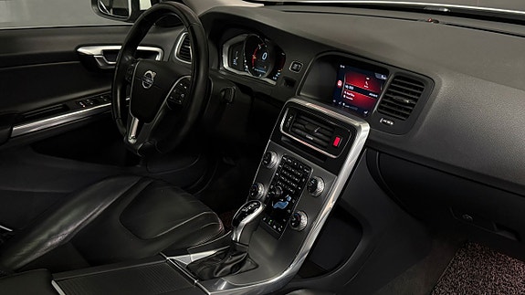 Volvo S60 11 of 21