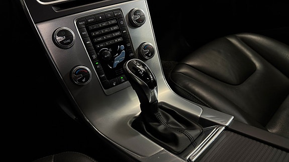 Volvo S60 13 of 21