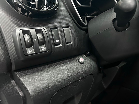 Renault Trafic 9 of 18