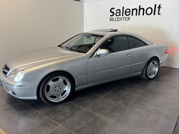 Mercedes-Benz CL500 3 of 5
