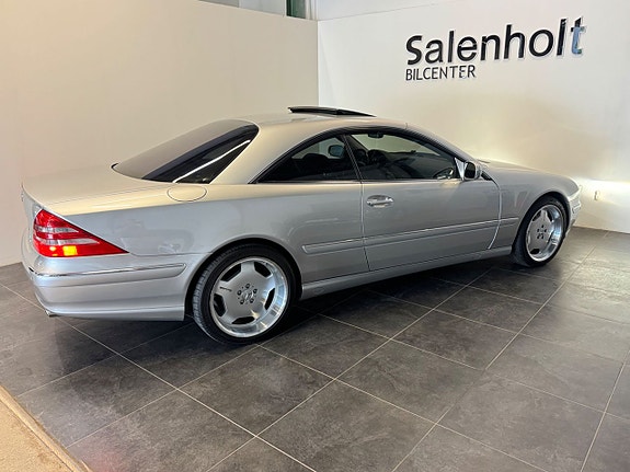 Mercedes-Benz CL500 8 of 23