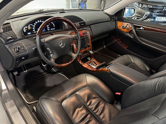 Mercedes-Benz CL500 14 of 23