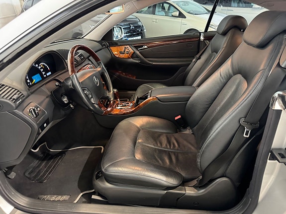 Mercedes-Benz CL500 15 of 23