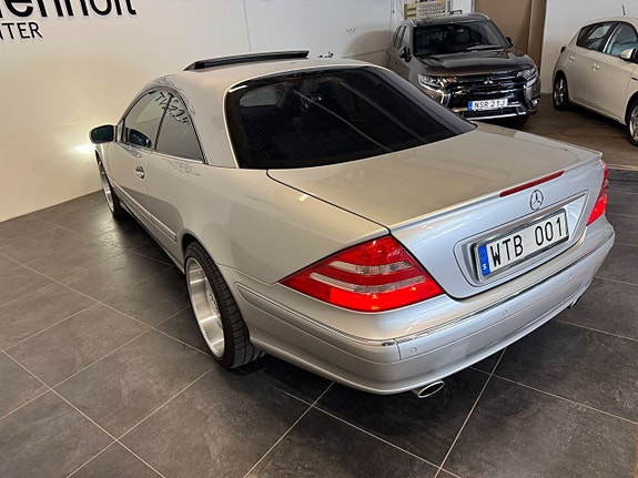 Mercedes-Benz CL500 9 of 23