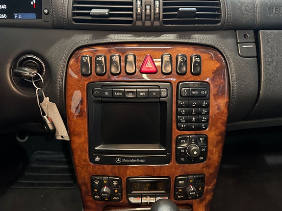 Mercedes-Benz CL500 20 of 23