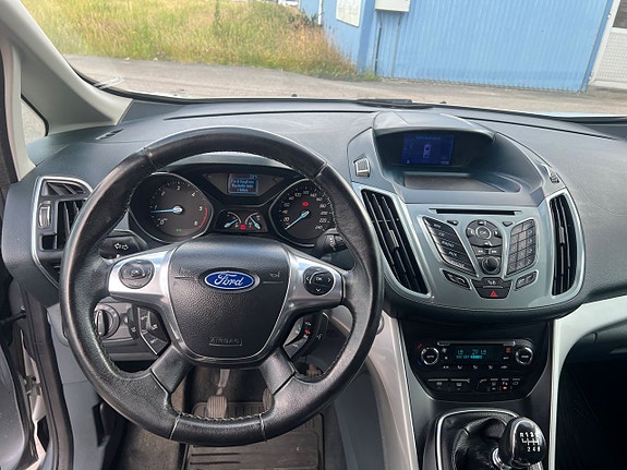 Ford C-Max 10 of 12