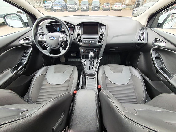 Ford Focus 7 of 10