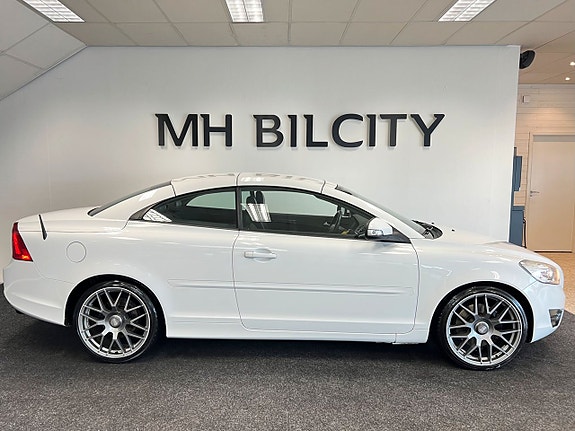 Volvo C70 6 of 14
