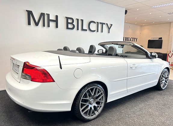 Volvo C70 9 of 14