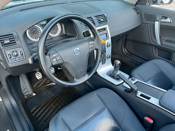 Volvo C70 12 of 14