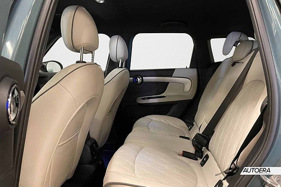MINI Countryman Cooper SE 22 of 30