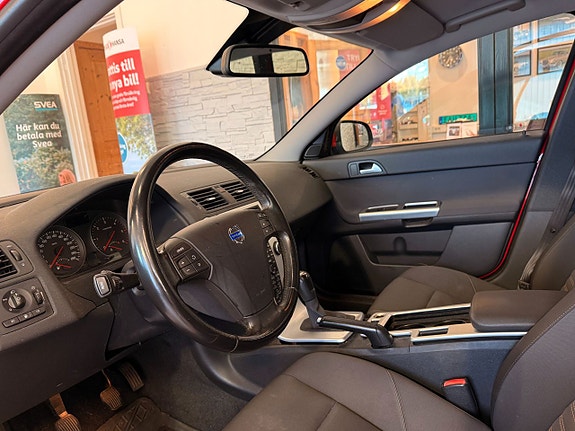 Volvo V50 12 of 22
