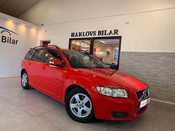 Volvo V50 8 of 22