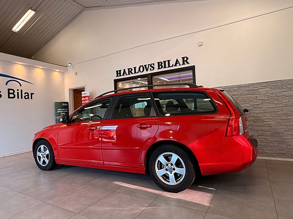 Volvo V50 5 of 22