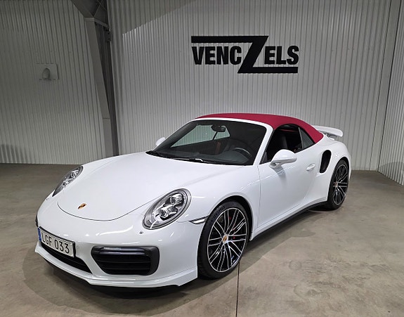 Porsche 911 Turbo 8 of 15