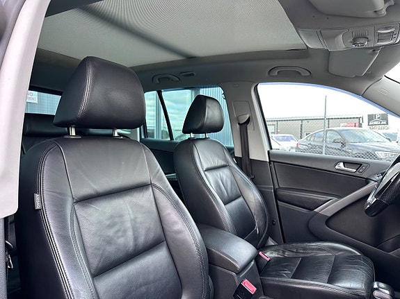 Volkswagen Tiguan 16 of 19