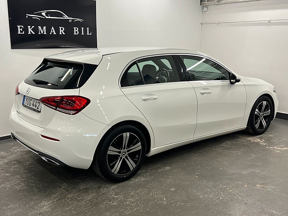 Mercedes-Benz A180 d 3 of 24