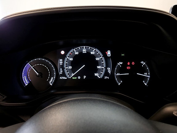 Mazda MX-30 19 of 26
