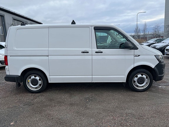 Volkswagen Transporter 14 of 18