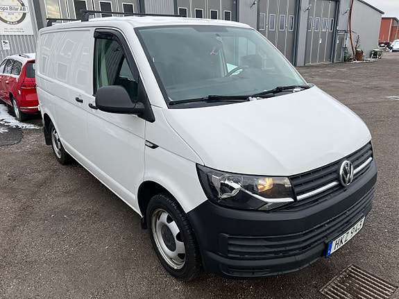 Volkswagen Transporter 16 of 18