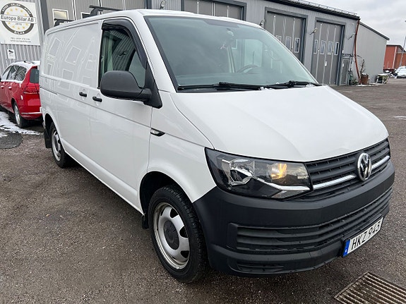 Volkswagen Transporter 15 of 18