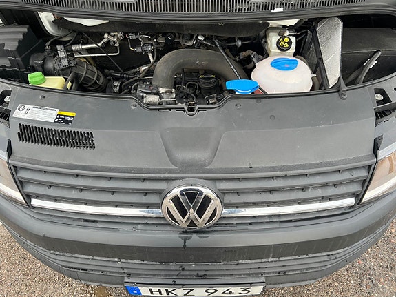 Volkswagen Transporter 17 of 18