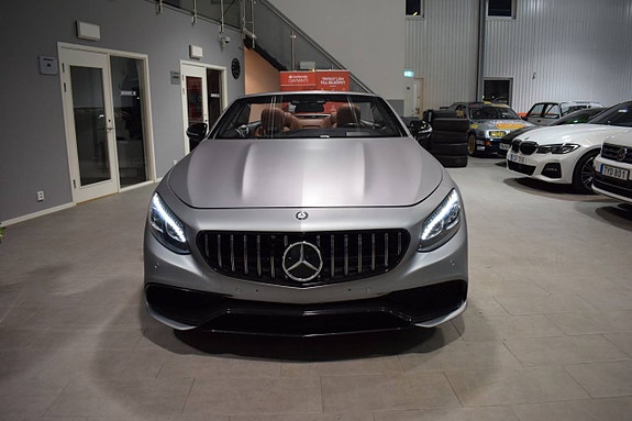 Mercedes-Benz S63 3 of 5