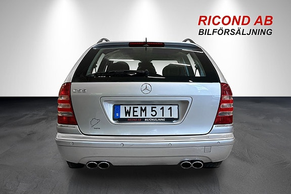 Mercedes-Benz C55 6 of 30