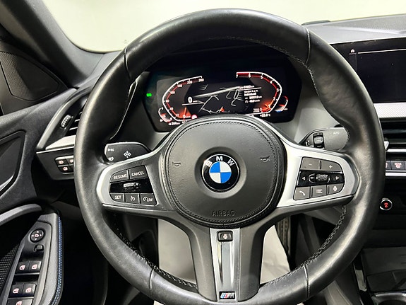 BMW 218 24 of 25