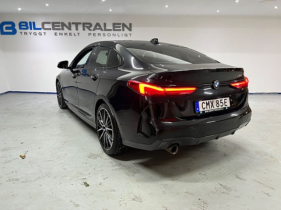 BMW 218 8 of 25