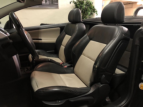 Peugeot 207 CC 11 of 20
