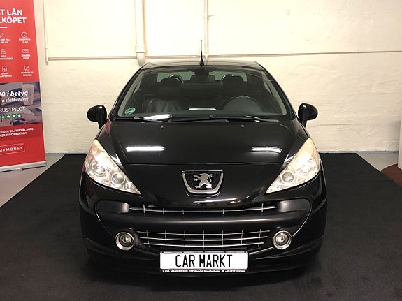Peugeot 207 CC 2 of 5