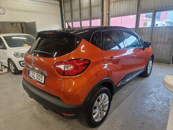 Renault Captur 4 of 17