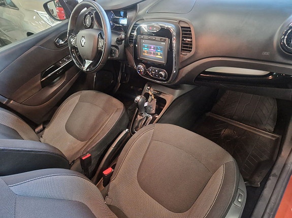 Renault Captur 11 of 17
