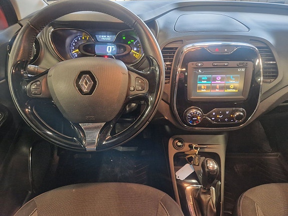 Renault Captur 13 of 17