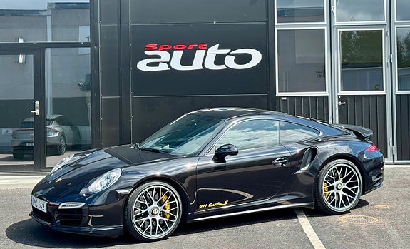 Porsche 911 Turbo S