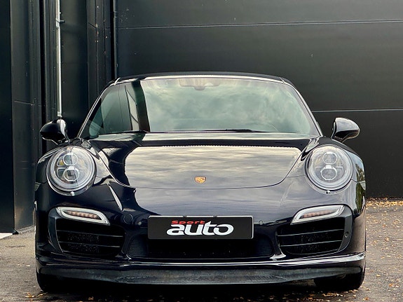 Porsche 911 Turbo S 4 of 20
