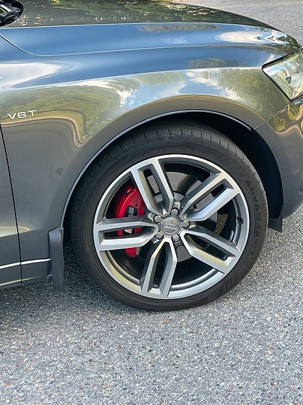 Audi Q5 8 of 27