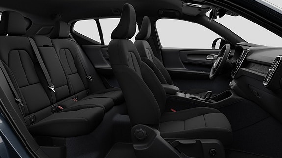 Volvo EX40 16 of 17
