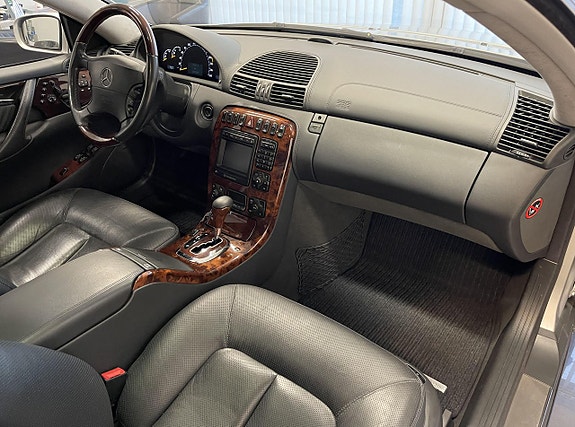 Mercedes-Benz CL600 13 of 29