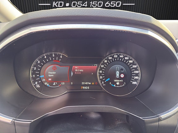 Ford S-MAX 17 of 20