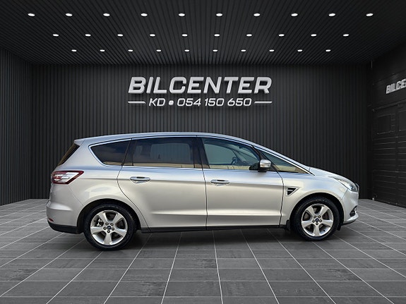 Ford S-MAX 5 of 5