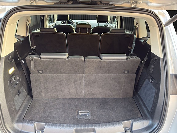 Ford S-MAX 9 of 20