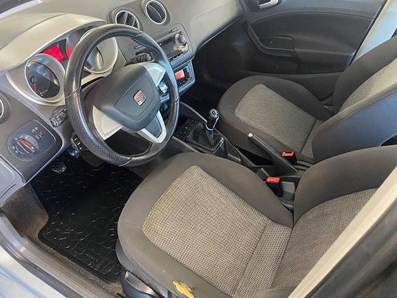 Seat Ibiza 5 of 5