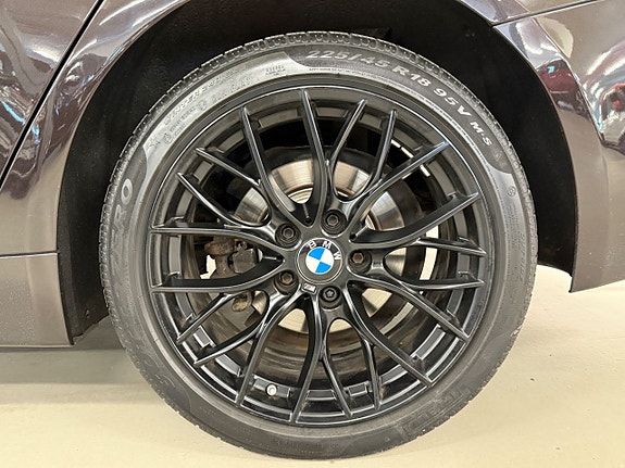BMW 420i 7 of 26