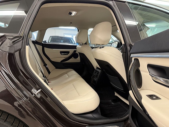 BMW 420i 15 of 26