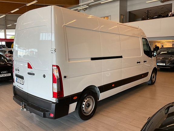 Nissan Interstar 4 of 5