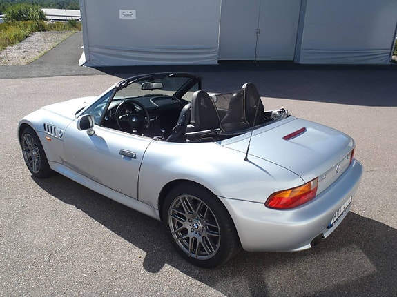 BMW Z3 6 of 12