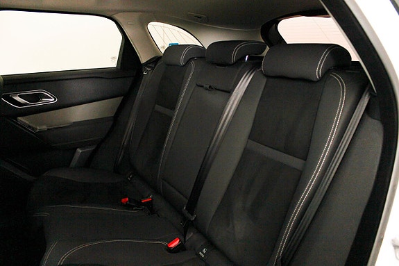Land Rover Range Rover Velar 26 of 27